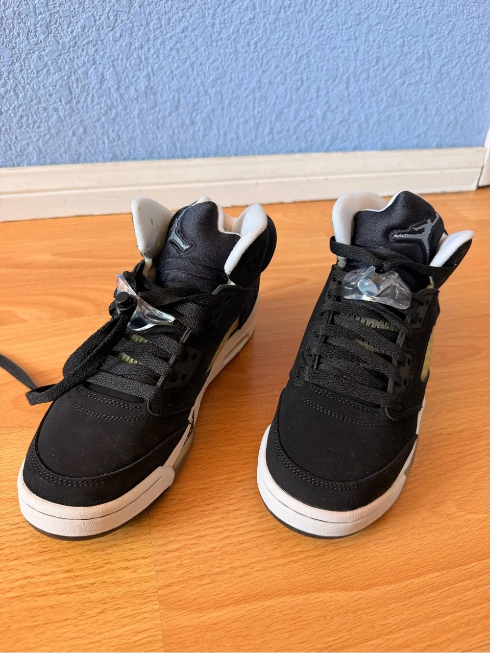Nike Air Jordan 5 Retro GS Oreo Black White Sneakers Boys 5.5Y NWOT with Box